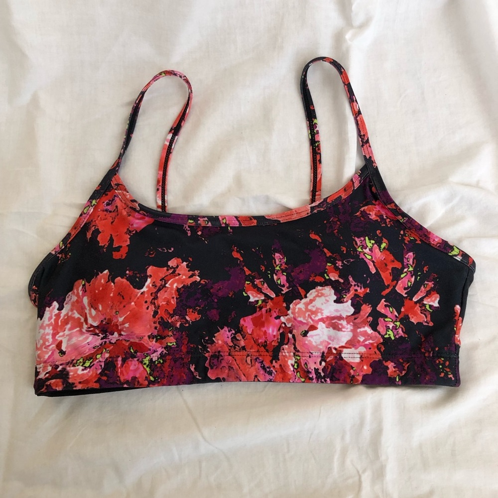 Fabletics floral print sport bra sz M